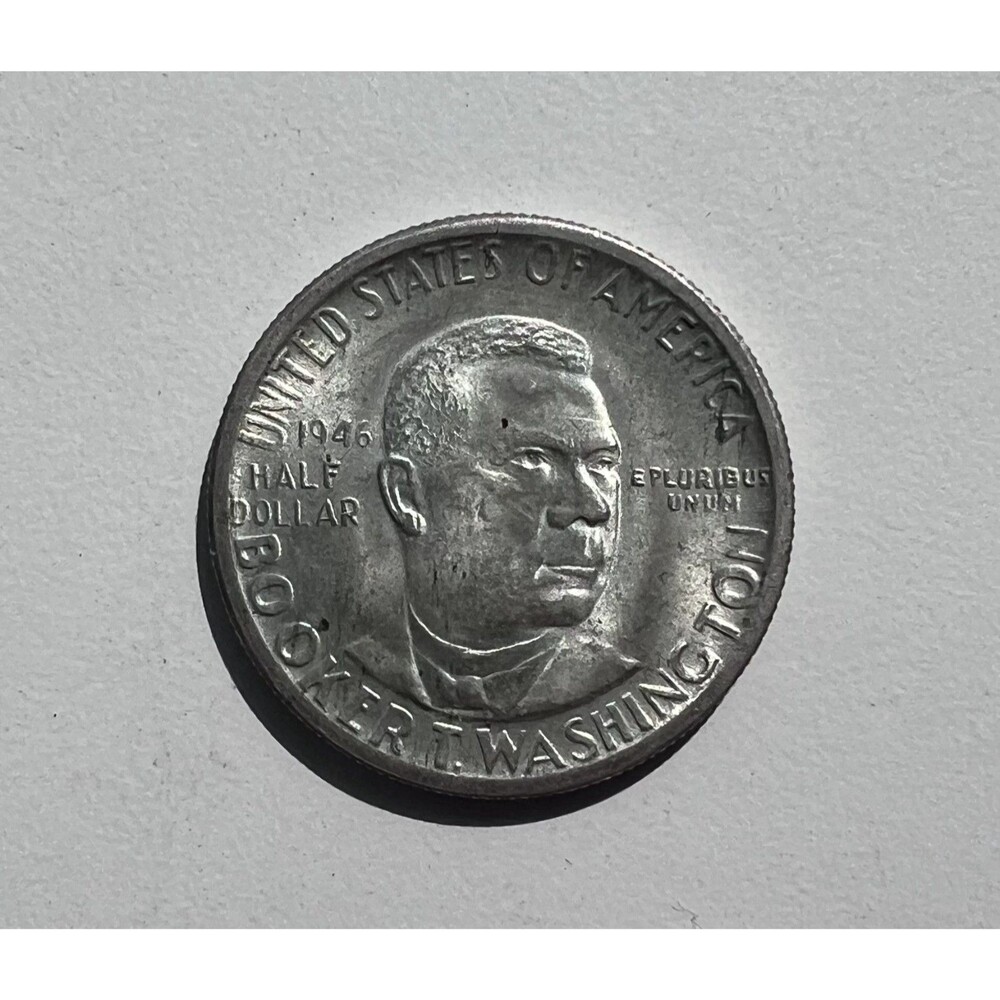 1946- P Booker T. Washington Commemorative Half Dollar Uncirculated